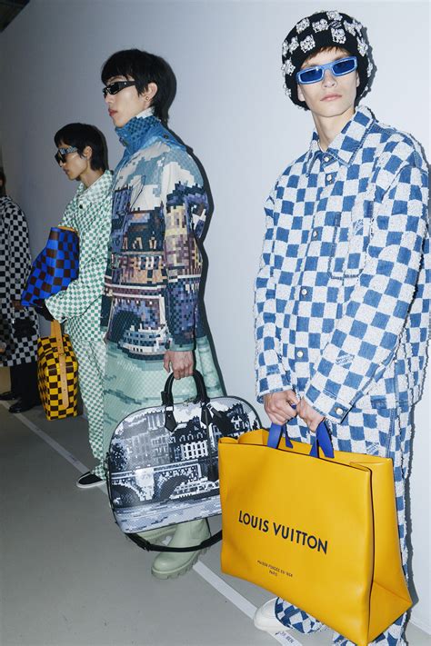 Watch the Louis Vuitton spring/summer 2024 show here 